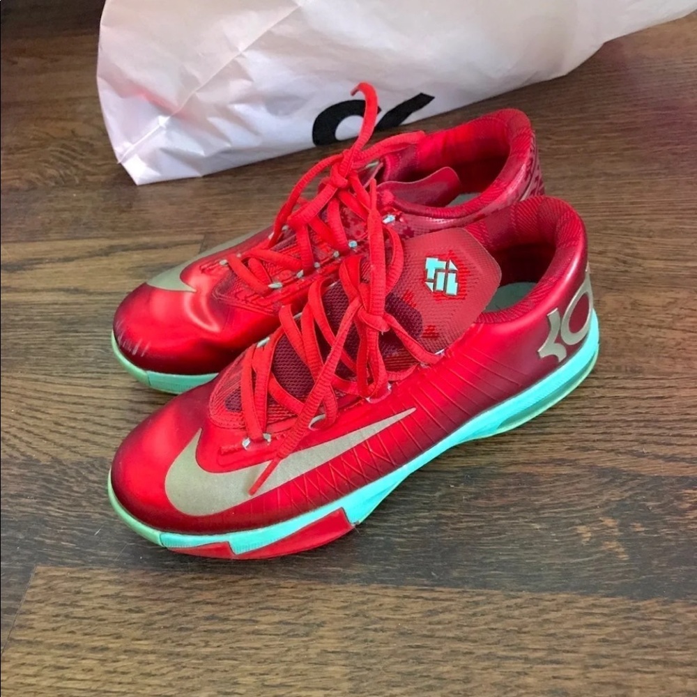 NIKE CHRISTMAS KD